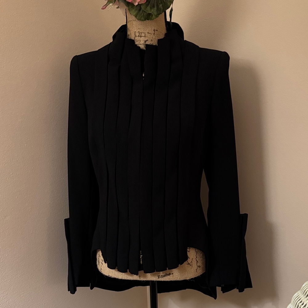Anne Fontaine Black Pleated Blazer